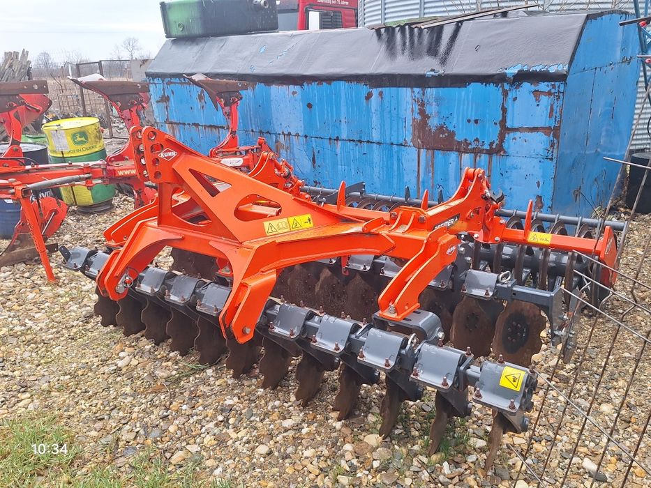 Vând disc khun 3m 2018