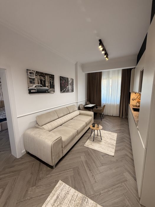Apartament 3 camere 75m2 nou zona ciresica