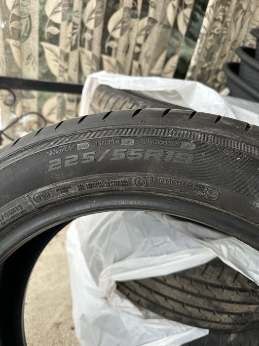 Продам комплект летних шин 225/55 R19