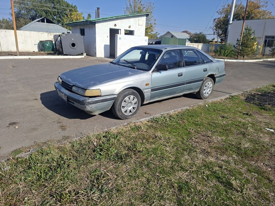 Мазда 626 2.0 литровый