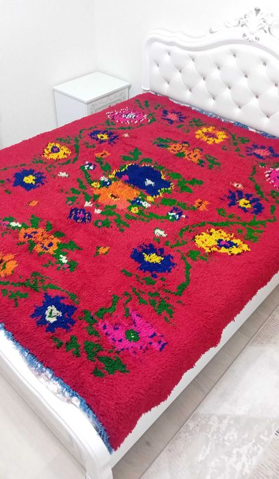 Ръчно тъкан губер