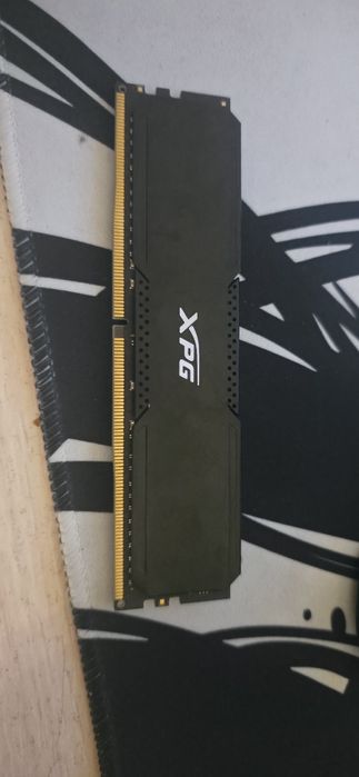 Продаю xpg ddr4 16gb