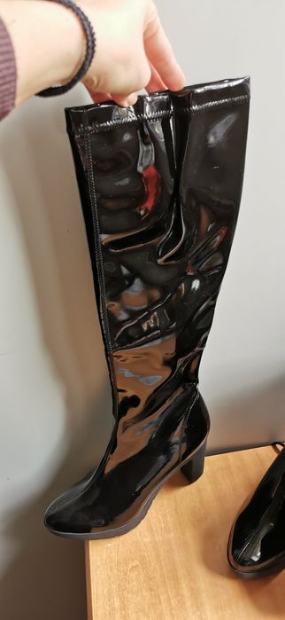 Ghete înalte cu toc