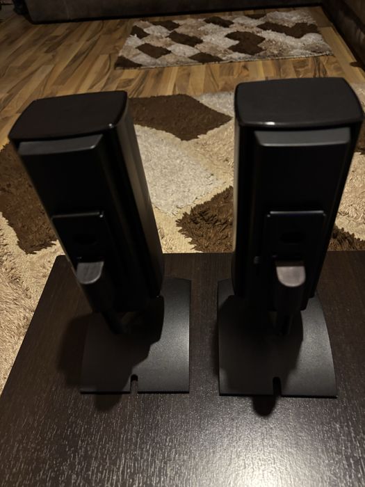 BOSE Jewel Cube Series II Boxe/Sateliți Premium Putere 2x200W cu Standuri sau Suporți de perete si cabluri Originale Preț de MAGAZIN 800 Dolari