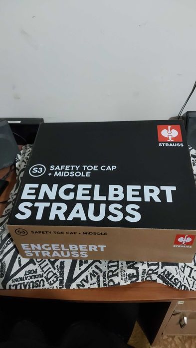 Продавам маркови работни обувки