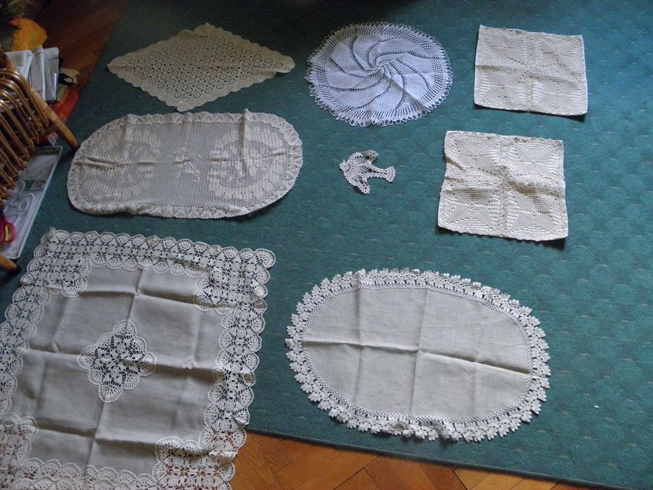 Няколко броя мильо,каре,покривка,калъфки за възглавници