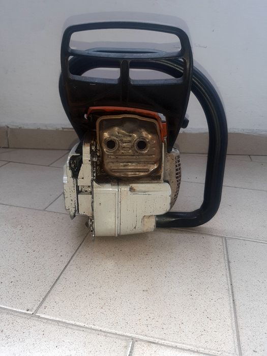 Моторен трион резачка щил stihl ms  261 ms230