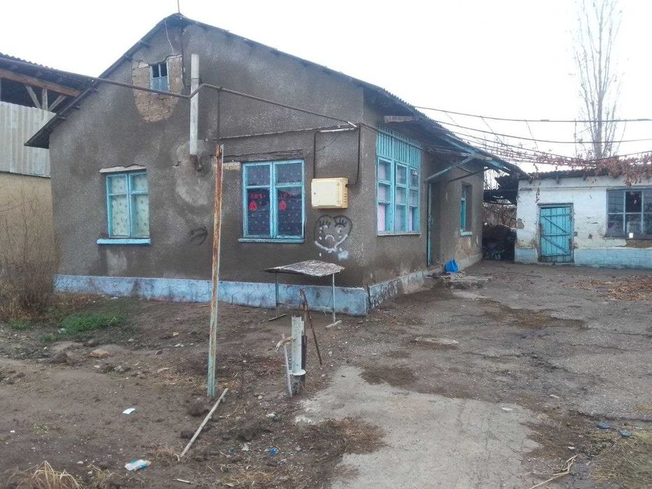 Яангиол тумани Михалбкада 5.5 сотихли Уи сотилади