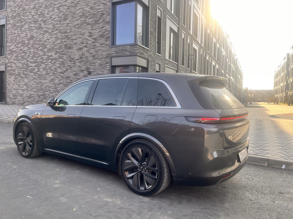 Аренда авто с водителем