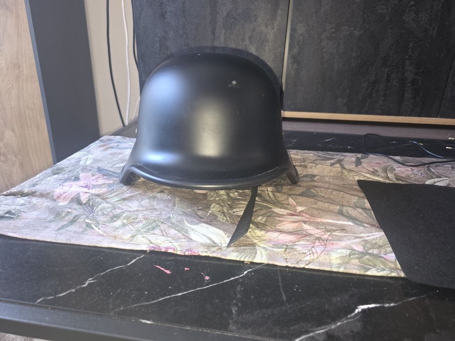 Немска каска-Рокерска