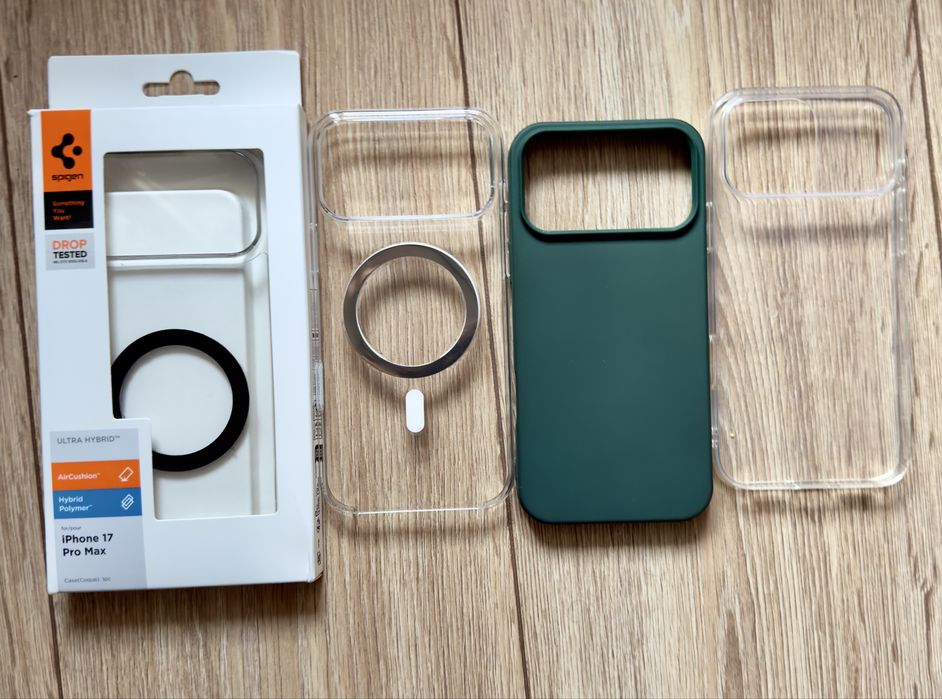 Husa Spigen pentru iphone 17 pro max