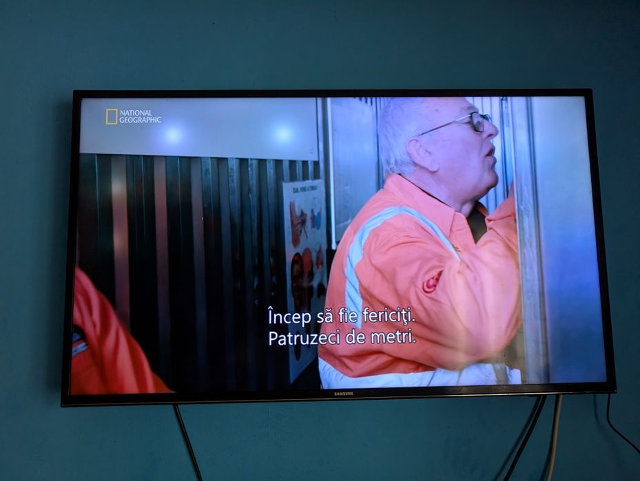 Televizor LED Smart Samsung, 101 cm, 40JU6440, 4K Ultra HD, Clasa A