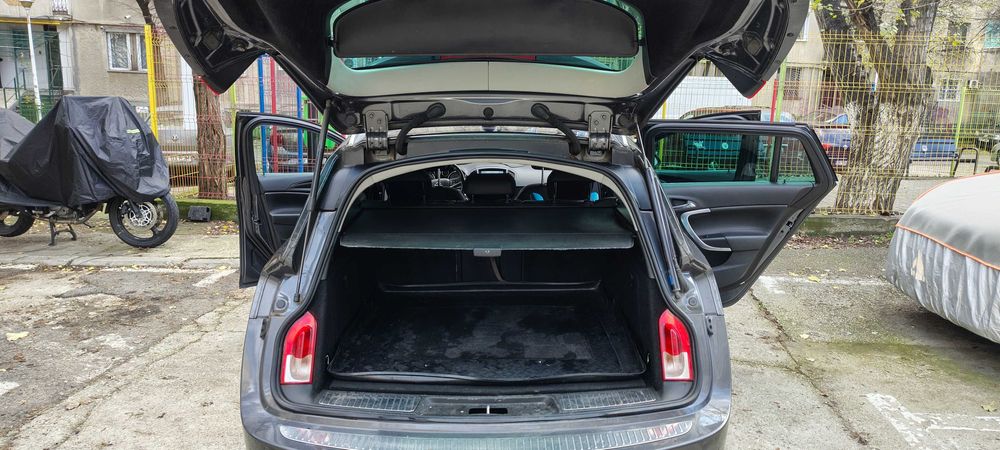 Vând Opel insigna 2.0