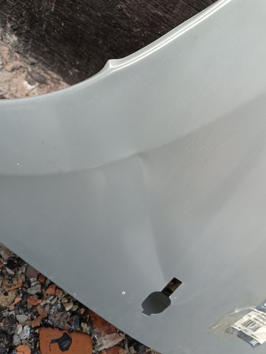 Продам крыло левое Лада Гранта Fl