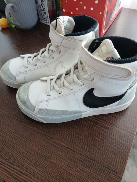 Adidasi stil gheata nike 31