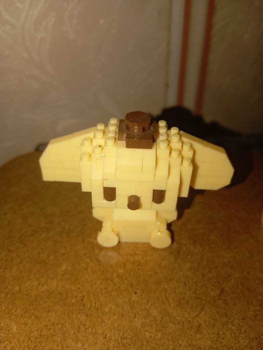 Лего фигурки. Коробка, инструкции и оставшиеся детали в комплекте