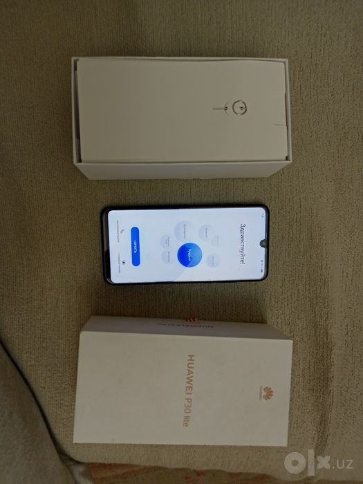 Смартфон Huawei P30 Lite