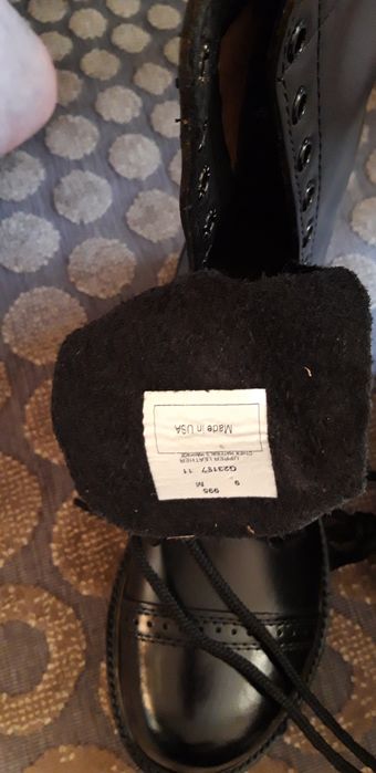 Кожаные берцы черные