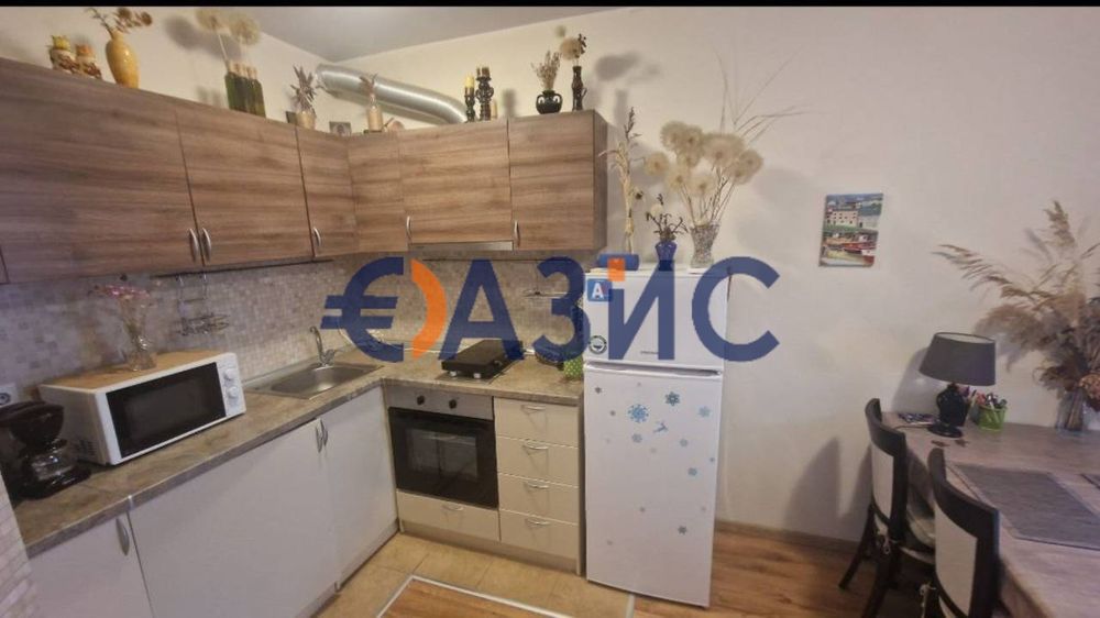 Продава се Двустаен апартамент в Несебър - 50 кв.м за 878 €/кв.м - Снимка #7