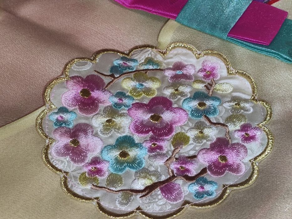 Ханбок корейский нарядный