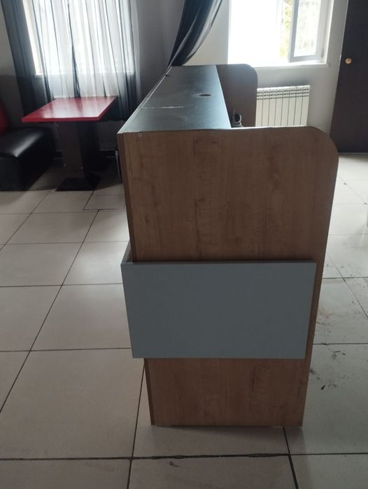 Барная стойка, ресепшн стол