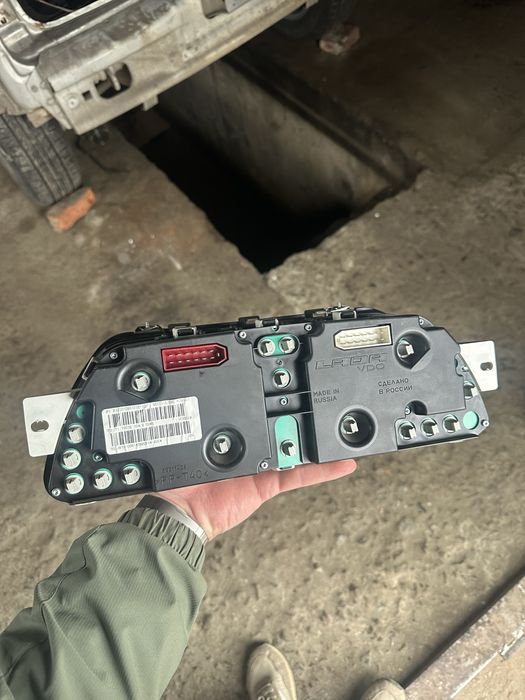 Щиток приборов нива шевроле