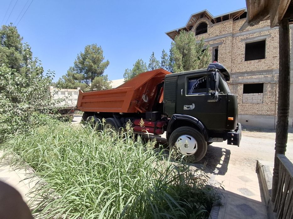 Kamaz samosval sotiladi