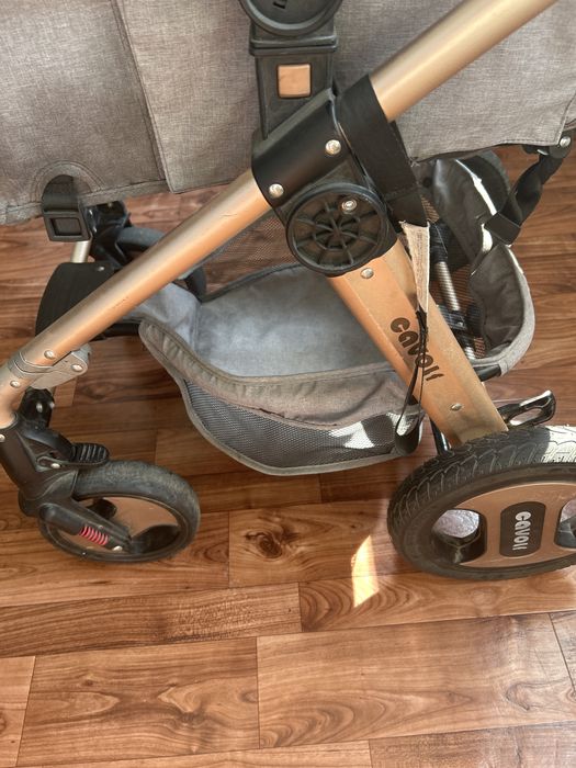 Детская коляска большая