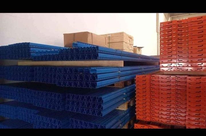 Rafturi metalice industriale
