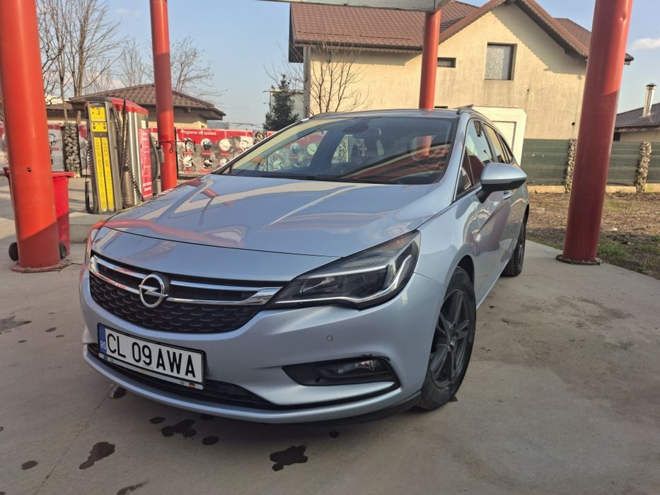 Vând Opel Astra K 2017