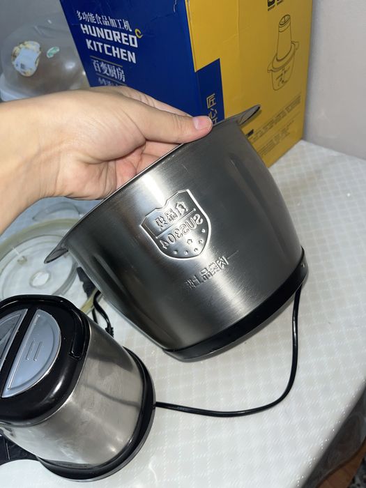 Продам электрический измельчитель