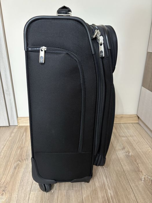 Куфар Samsonite spiner