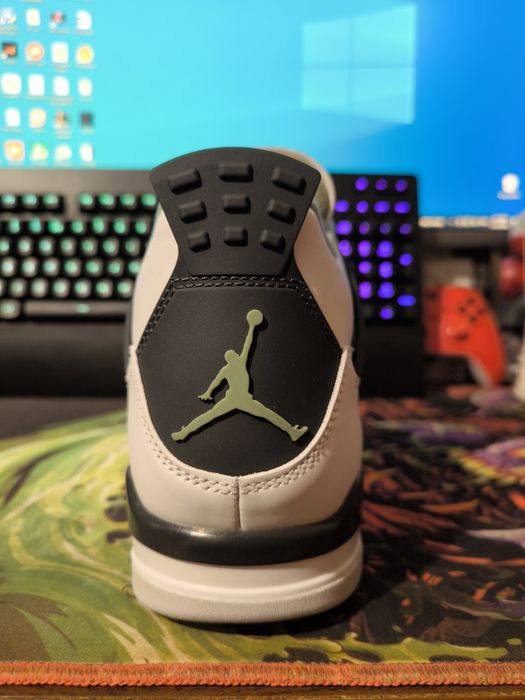 Nike Air Jordan 4 Seafoam 43