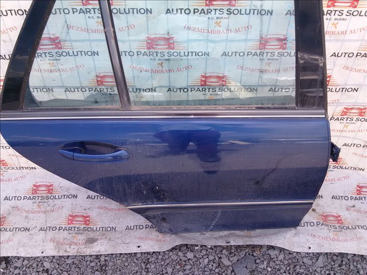 usa dreapta spate mercedes benz c class an fabr. 2005