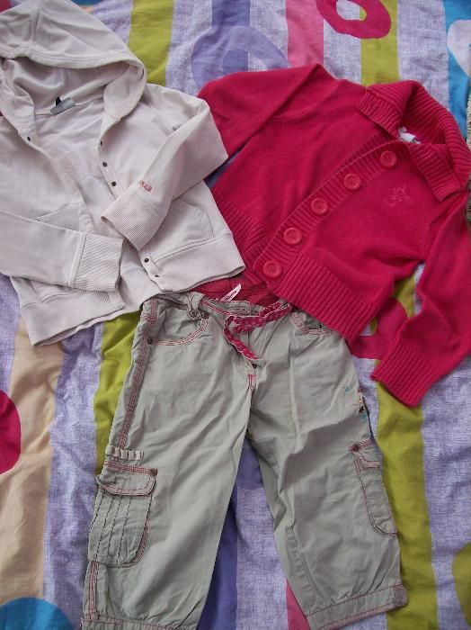 Три поли, панталони, гащеризон, жилетка и суитчер за момиче