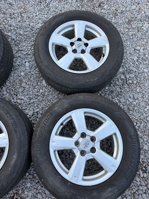 Джанти Toyota за SUV R17