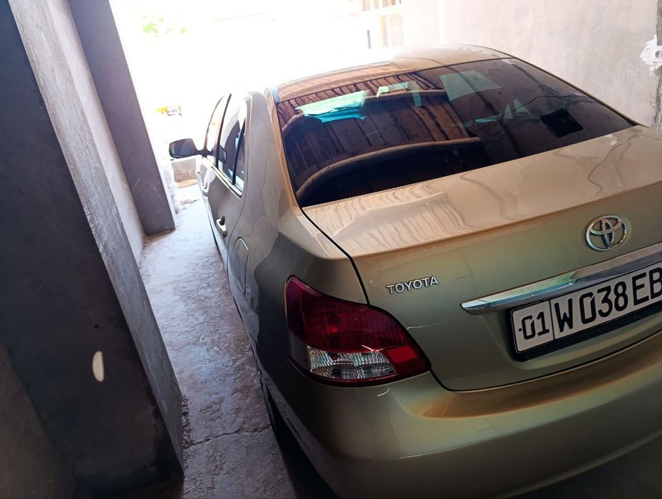 Срочно продаётся Свой Toyota Yaris