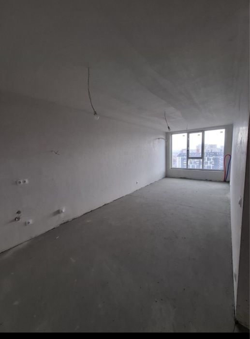 Продава се Тристаен апартамент в София, Банишора - 108 кв.м за 2334 €/кв.м - Снимка #2