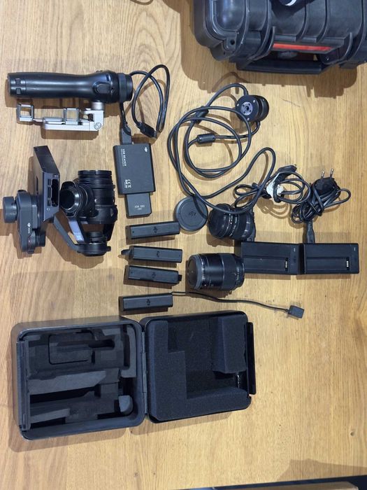 DJI Zenmuse X5R RAW + Osmo дръжка, 512GB SSD, четец, 2 обектива, 5 батерии