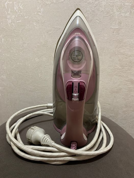 Утюг Philips для глажки