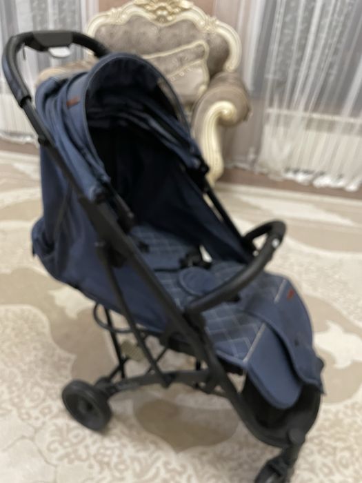 Продам детскую коляку