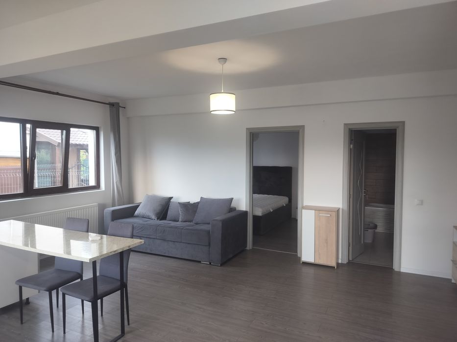 Apartament 2 camere de închiriat