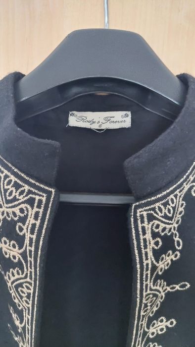 Vesta,Haina Traditionala -Mărimi 2xl, L