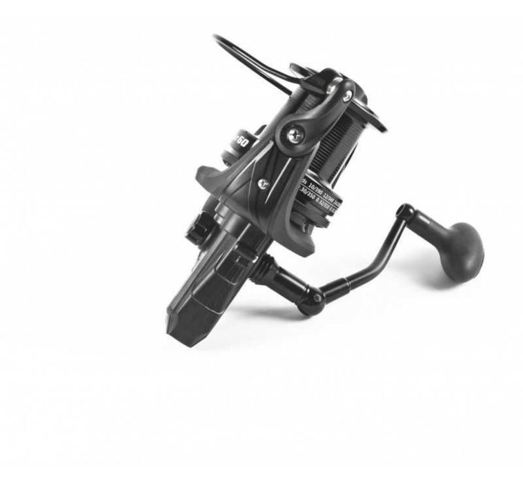 Vand Mulineta Baracuda Black Beast 60 pentru crap