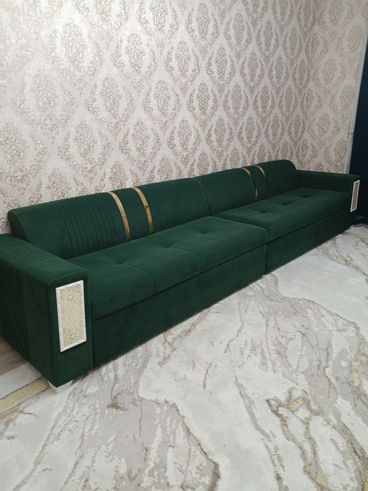 Диван 4 метра, глубина 70см