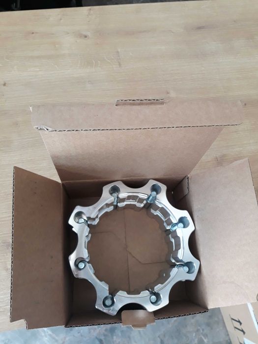 Фланци за АТВ / УТВ 35 и 45MM  Ø136- Ø144 - XRW