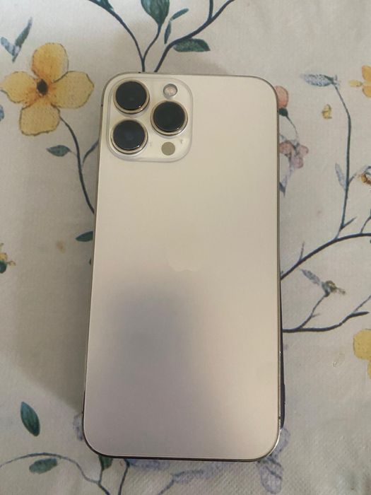 Vand schimb cu android iphone 13 pro max