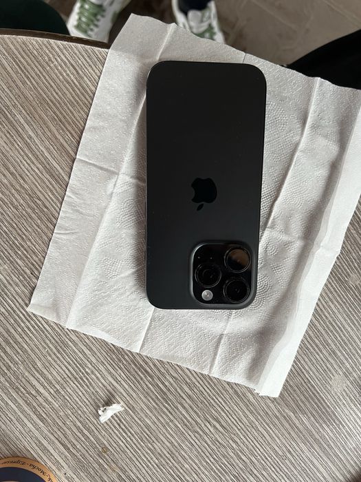 Vand iphone 16 pro 128 gb