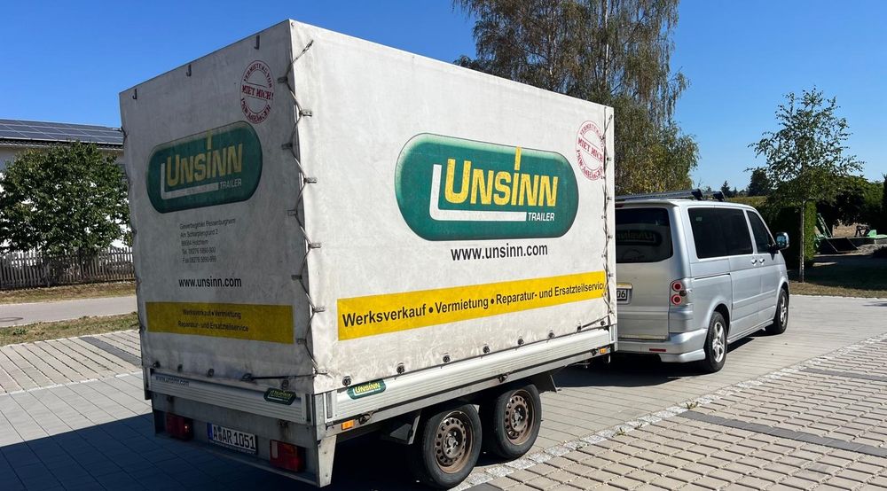 Remorca Unsinn 2 axe; 2600 kg din aluminiu.Perfecta stare