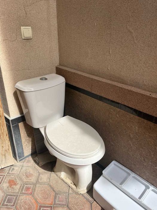 Продаётся сантехника (комплект)